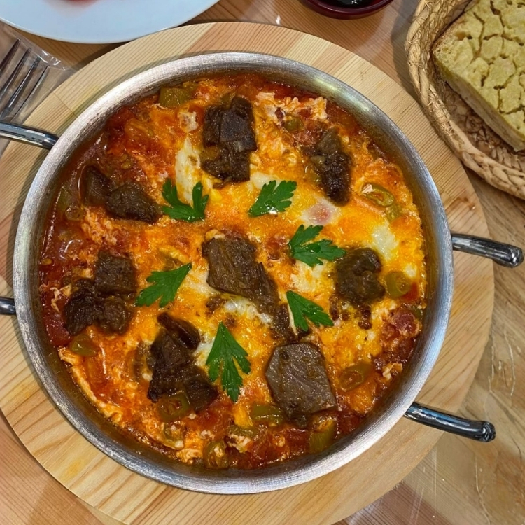Kavurmalı Menemen